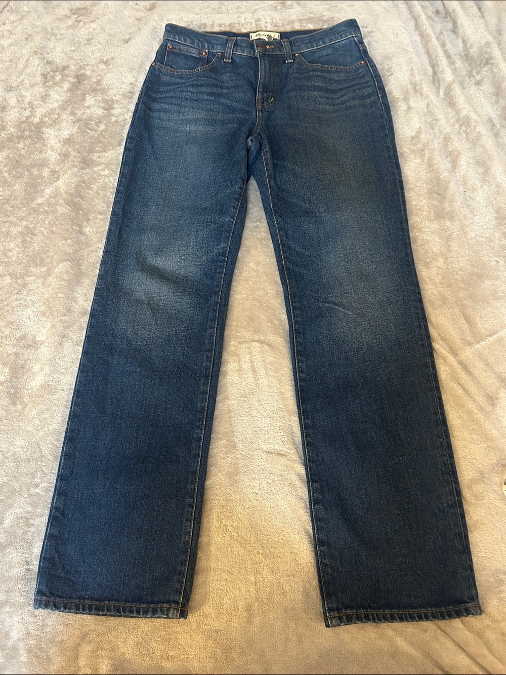 Madewell mid-rise 90s straight jean